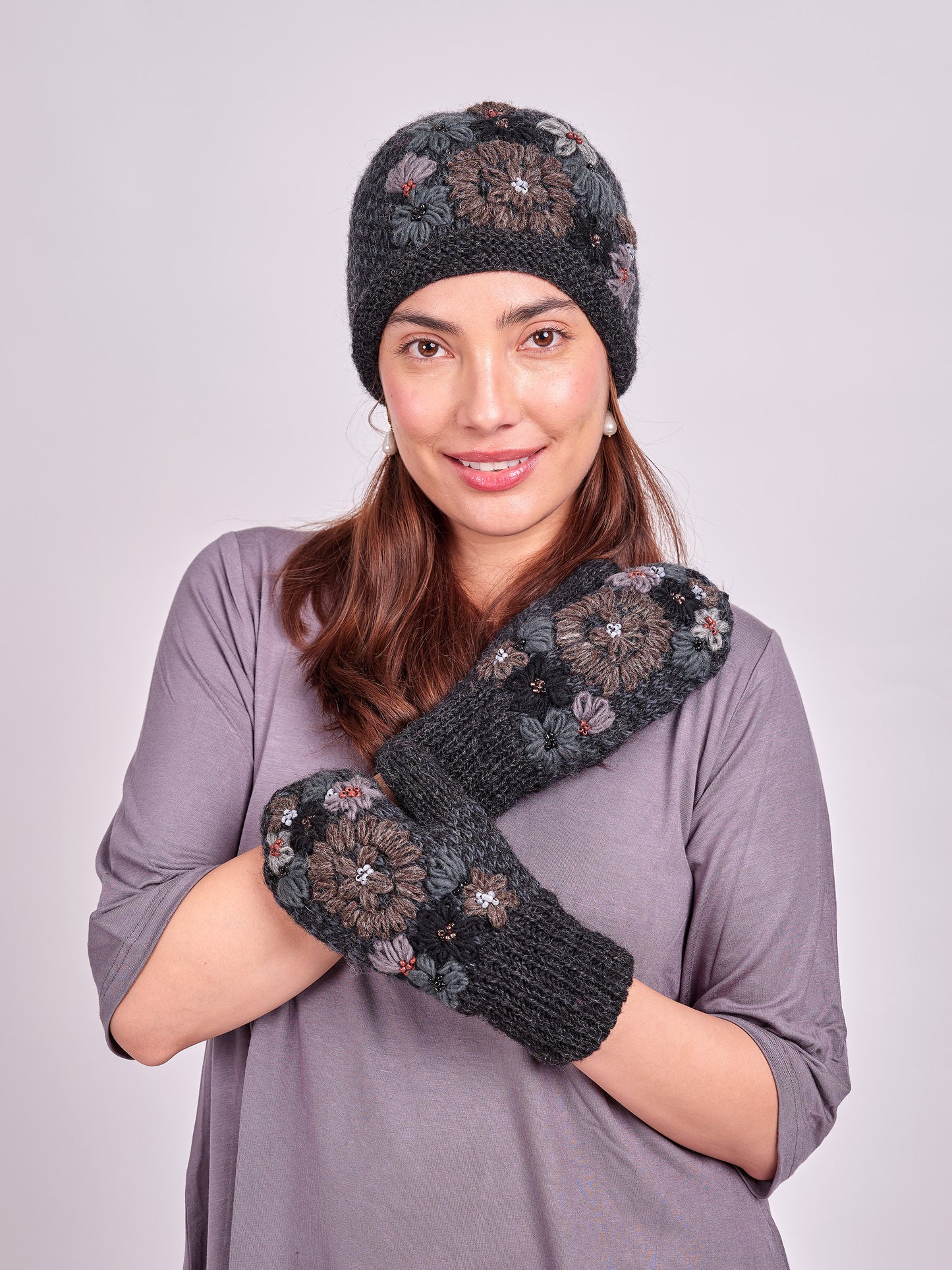 Embroidery Wool Beaded Floral Beanie Set.