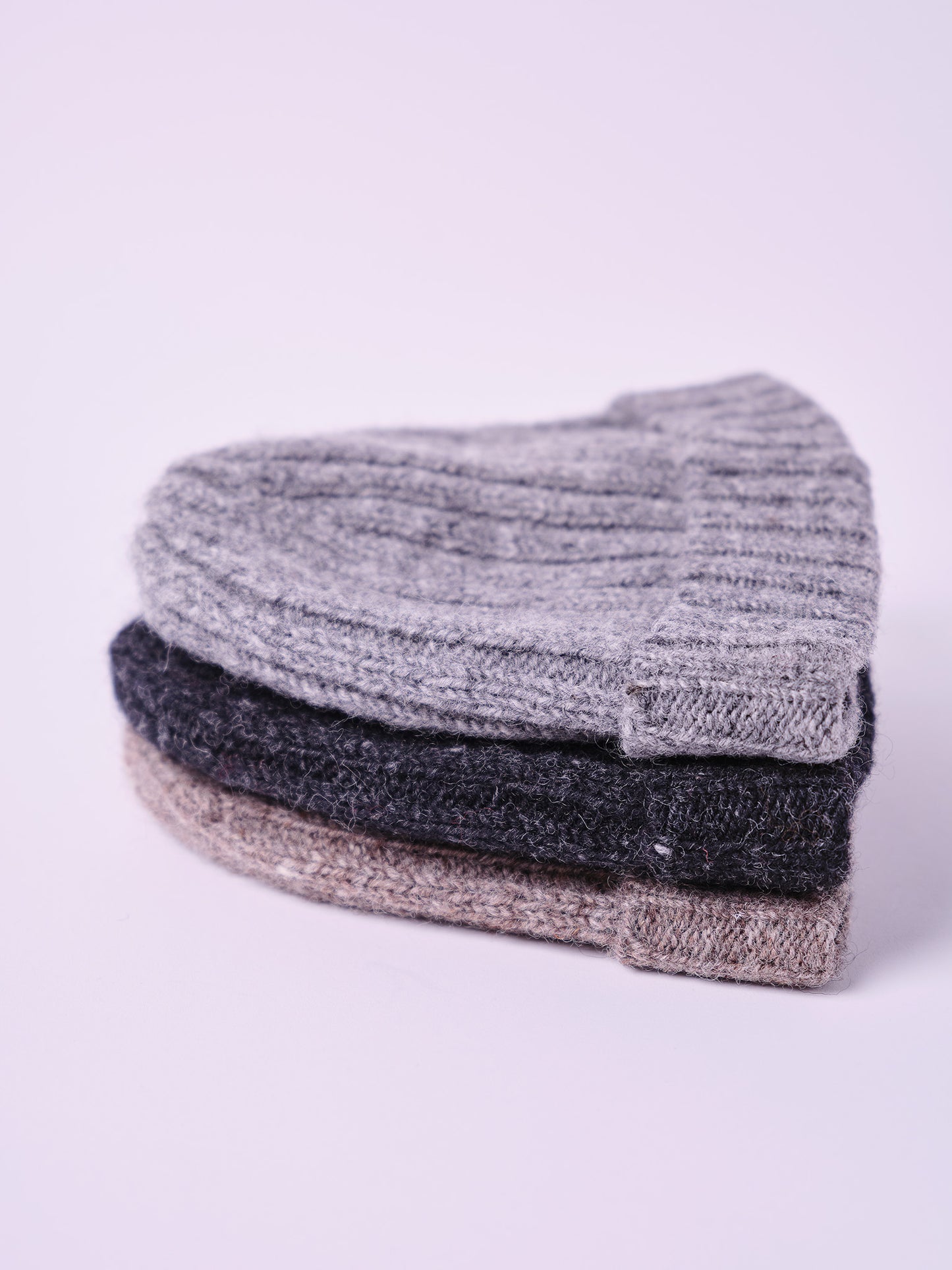 Ribbed Knit Beanie. KH101