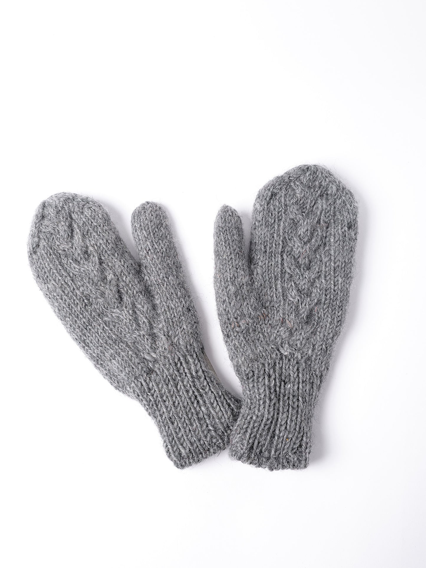 Cable Knit Mittens