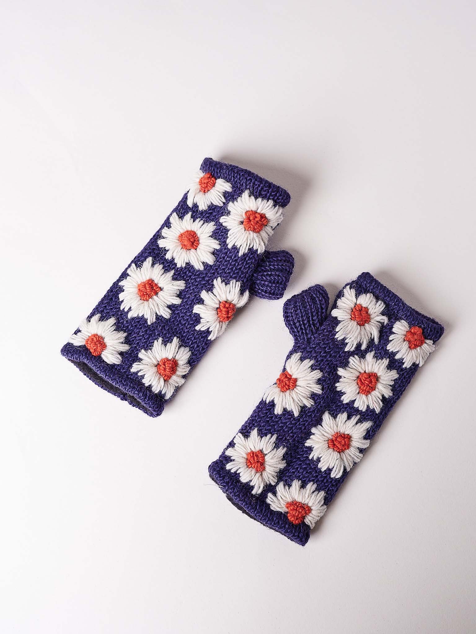 Bloom Beanie Collection. CP 81