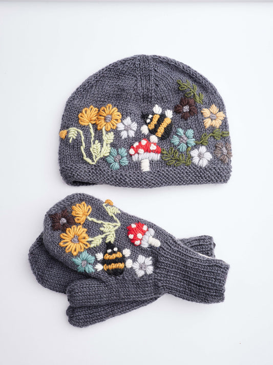 Mushroom Wool Beanie Set