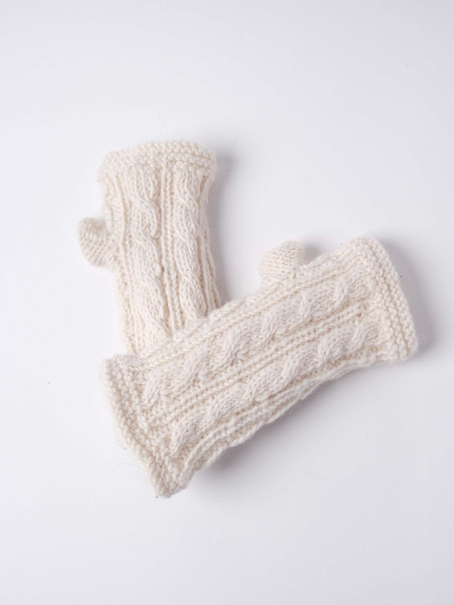 Cable Knit Handwarmer