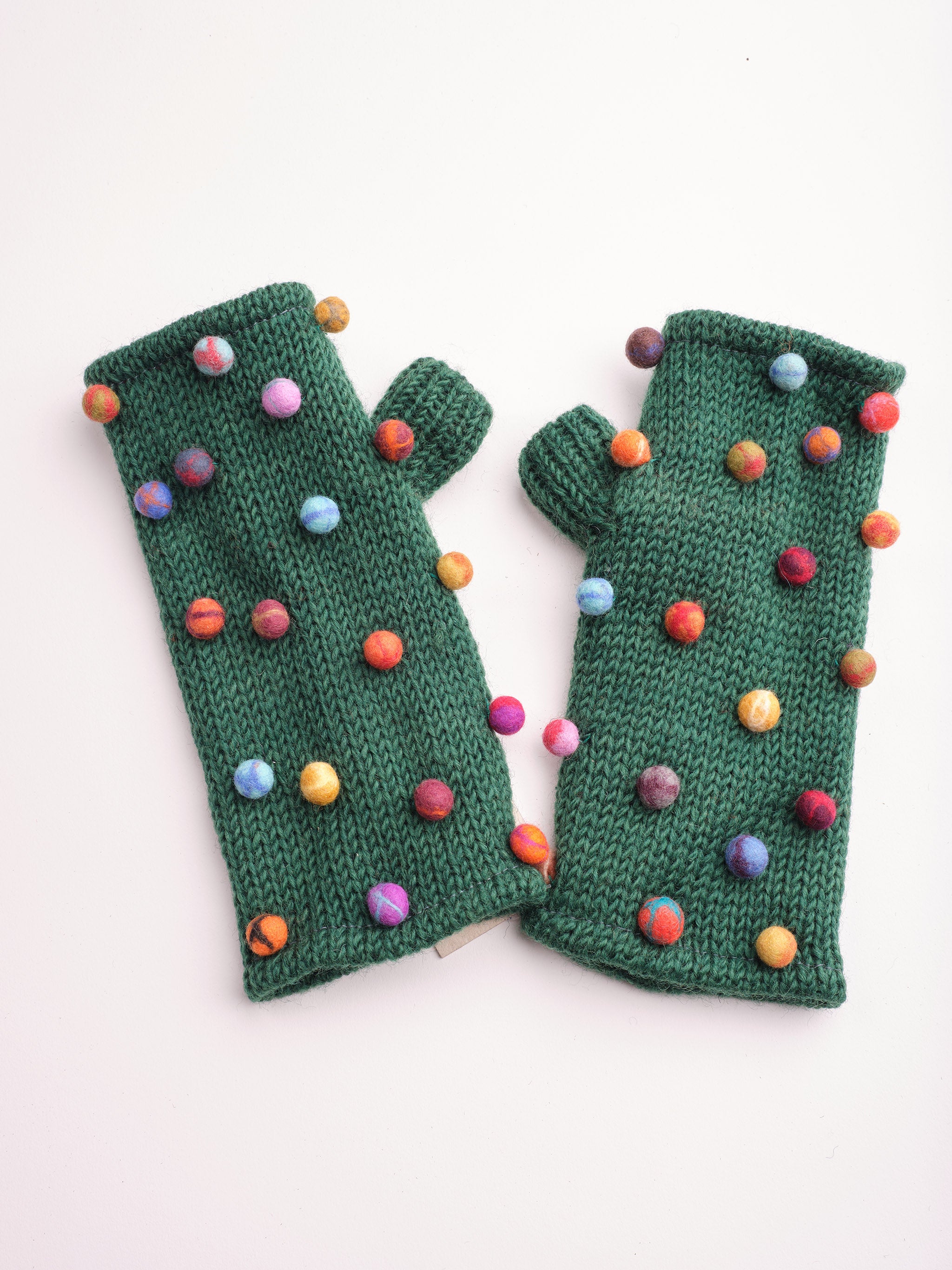 Sugar Dot Handwarmer