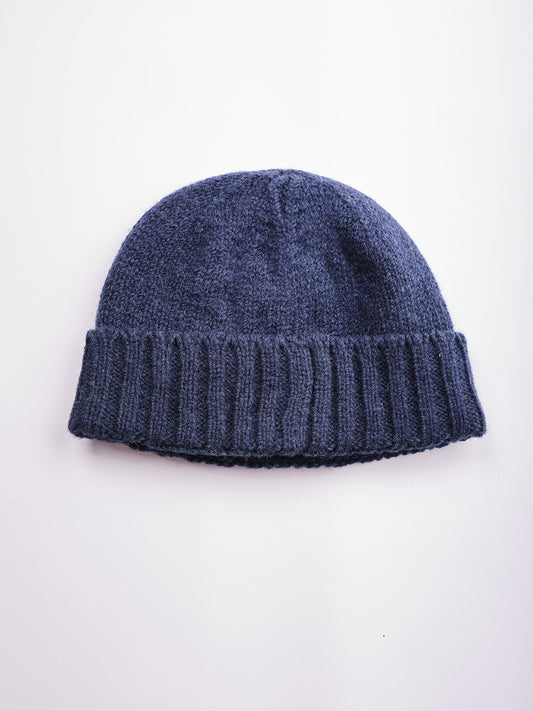 Ribbed Knit Beanie. KH81