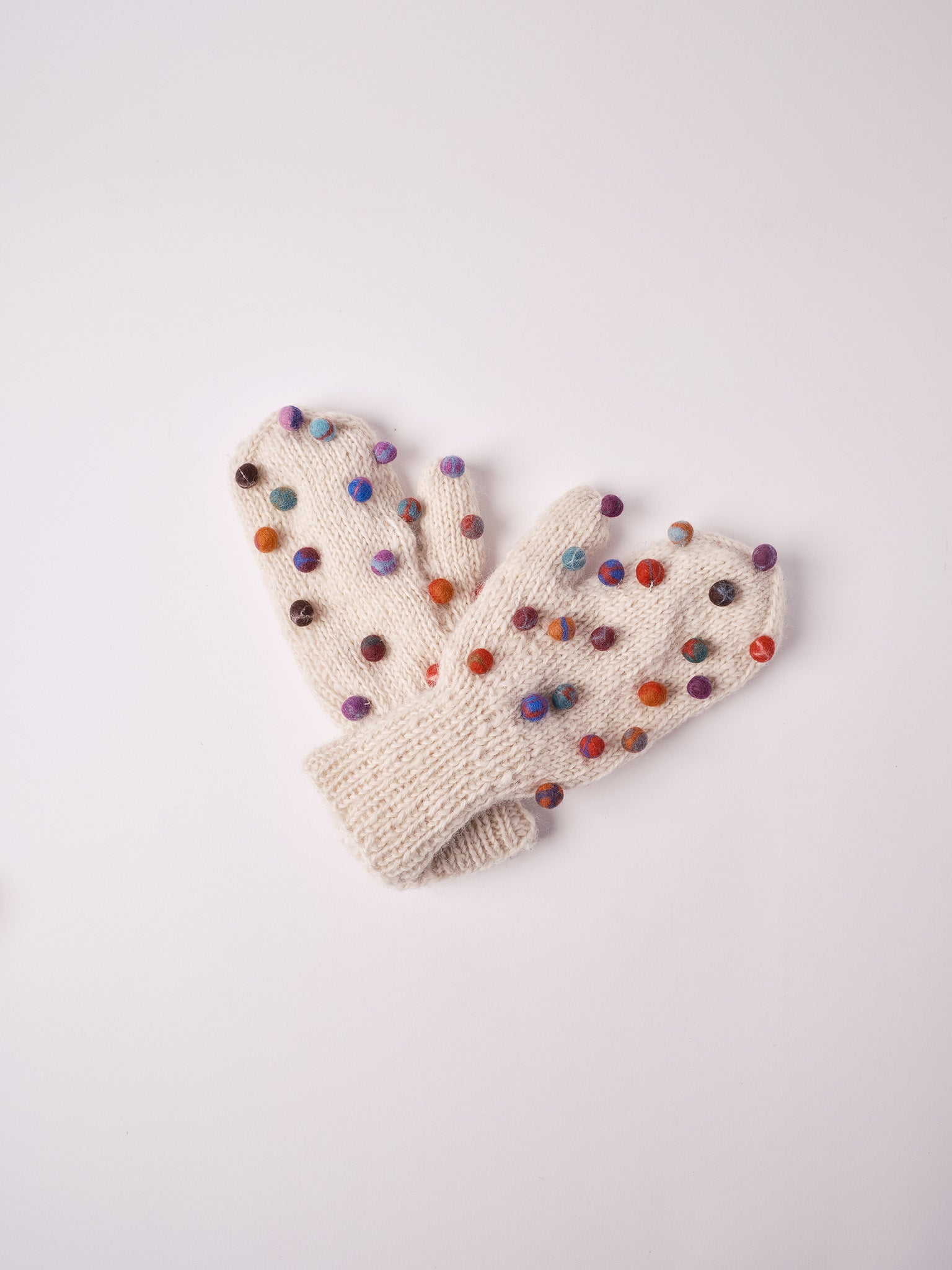 Sugar Dot Mitten