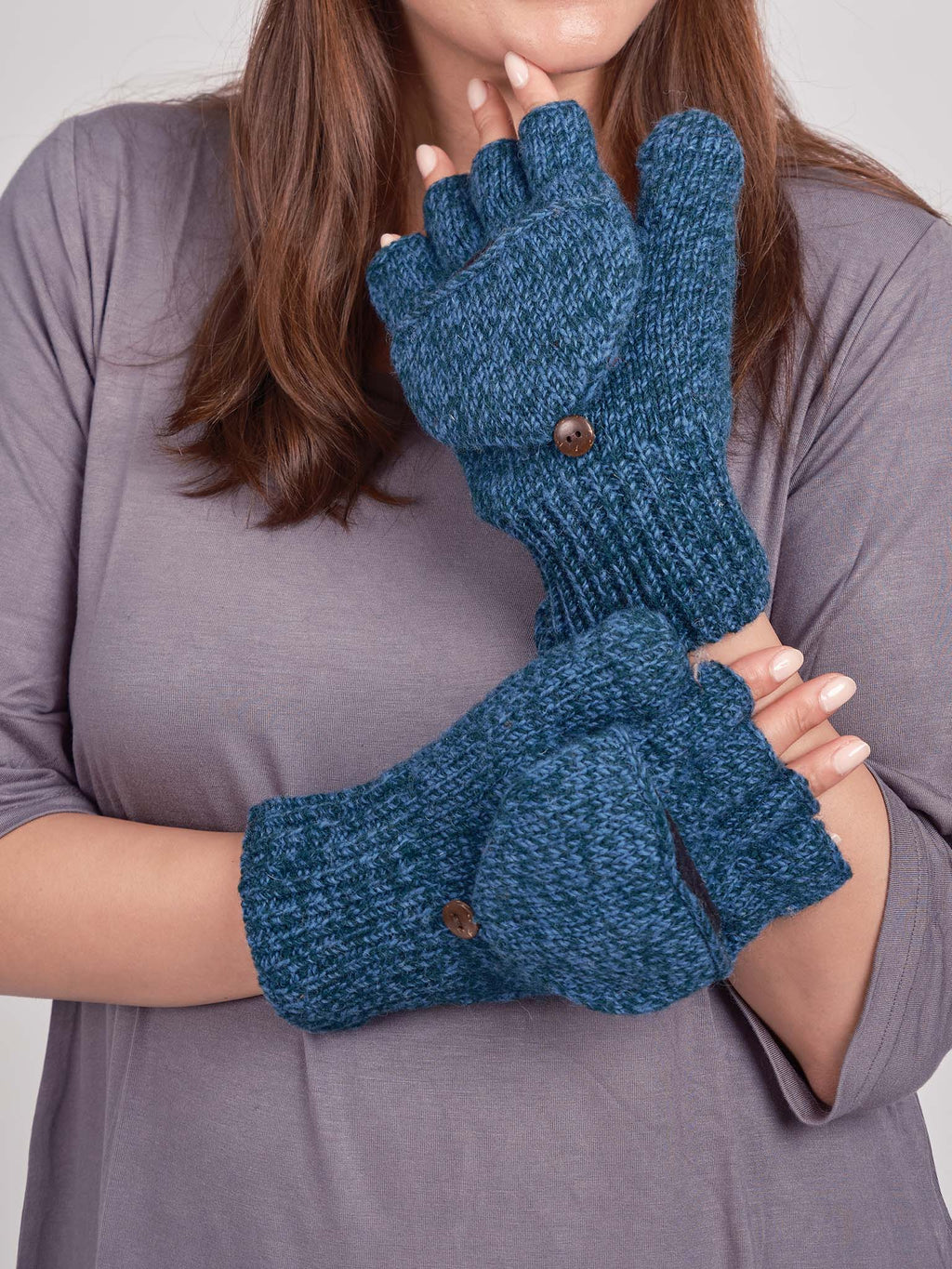 Plain knit Glittens.