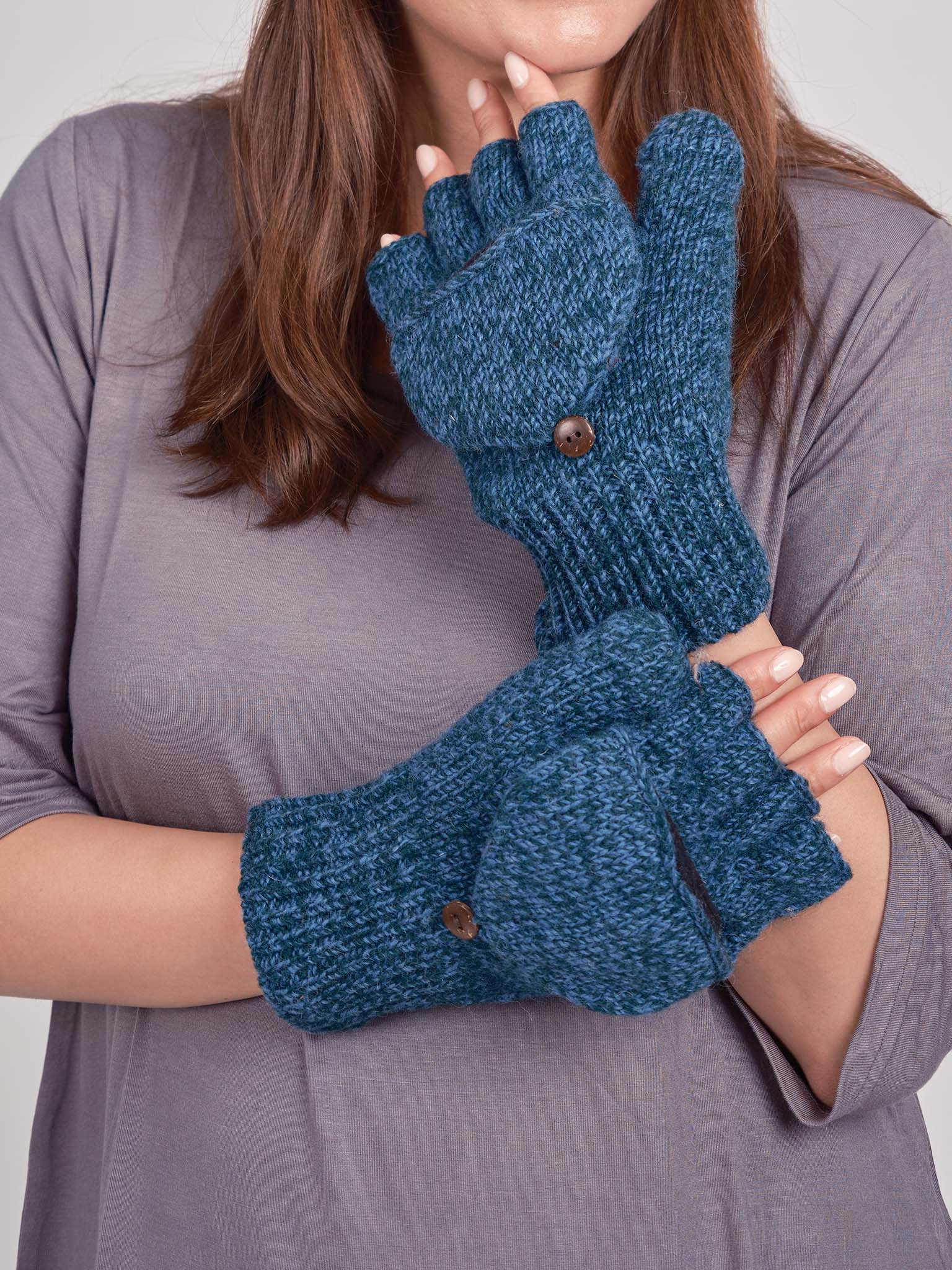 Plain knit Glittens.