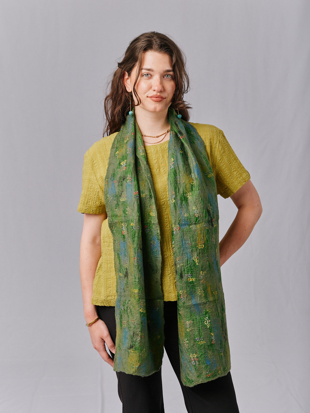 Water lily Felt Scarf. FS550