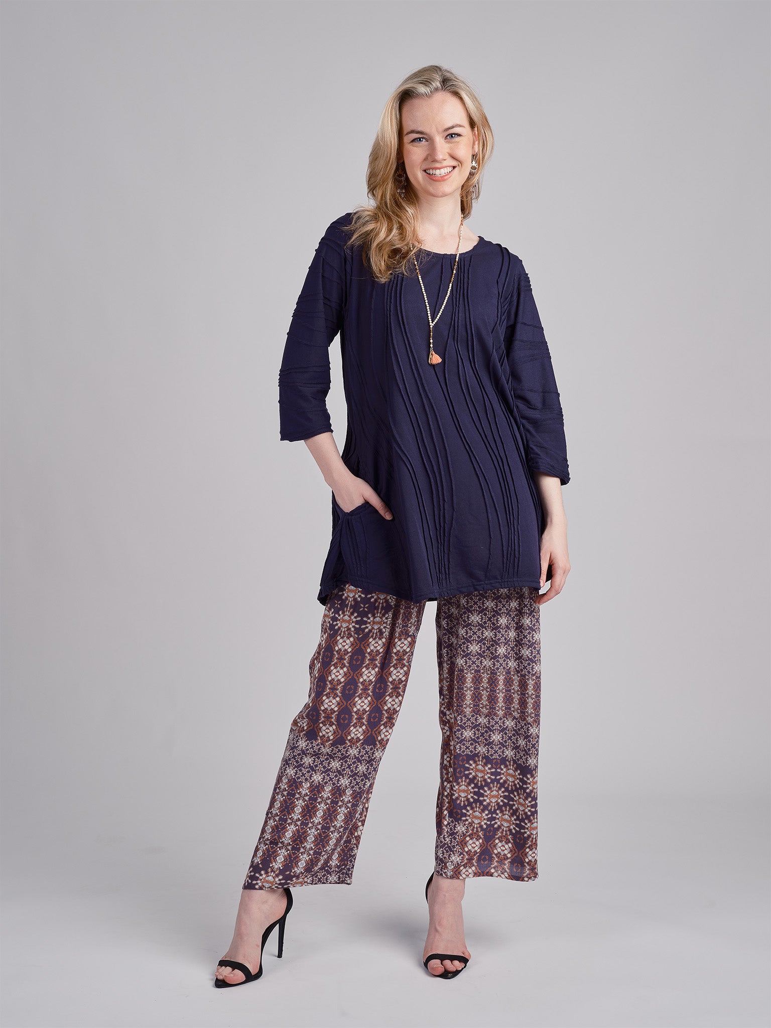 Stitched Long Sleeves Tunic.