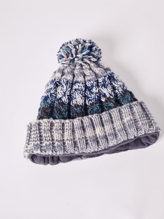 Cable Knit Pom Pom Beanie.