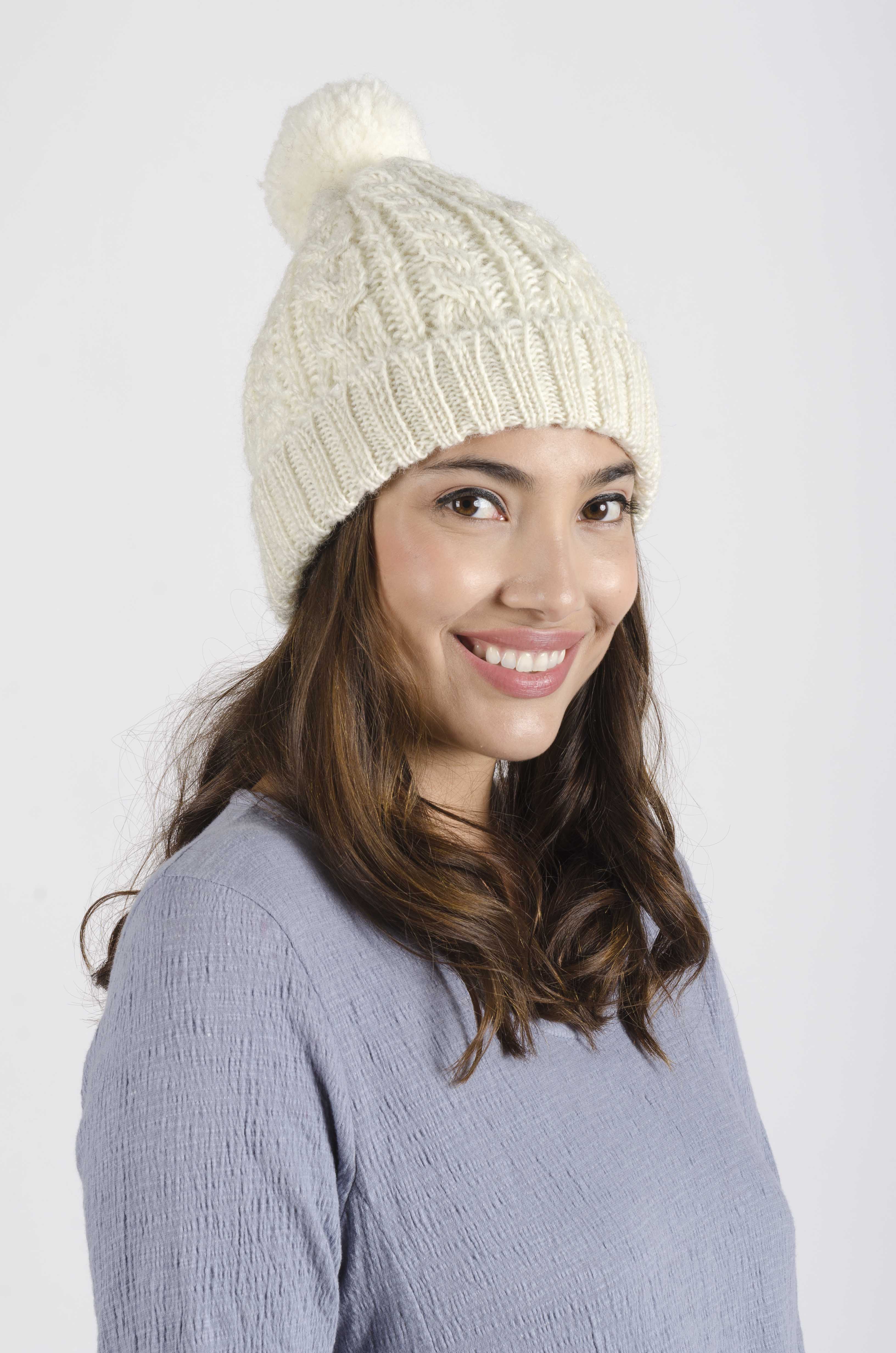 Cable Knit Pom Pom Beanie.