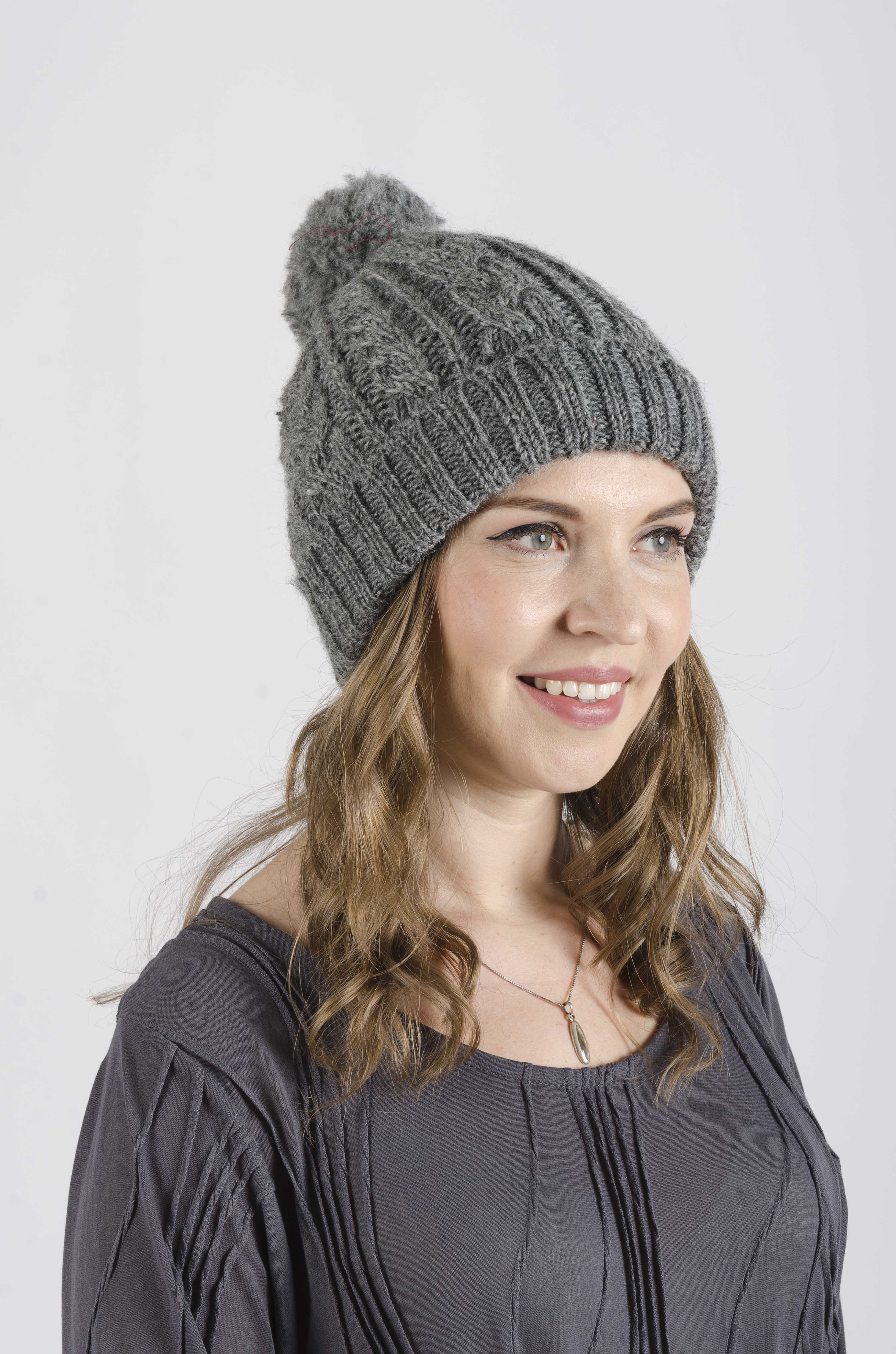 Cable Knit Pom Pom Beanie.