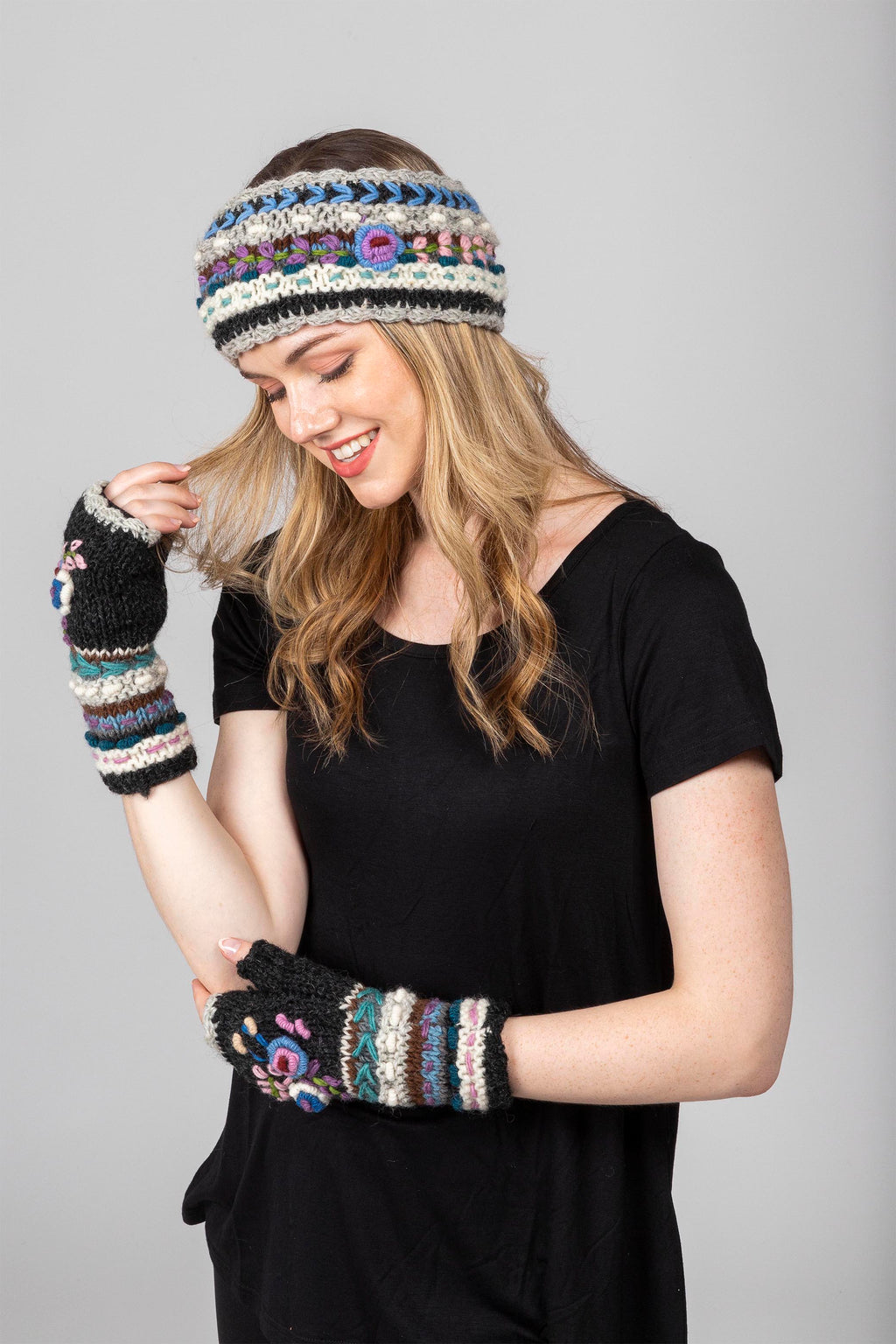 Lama Embroidery Headband.