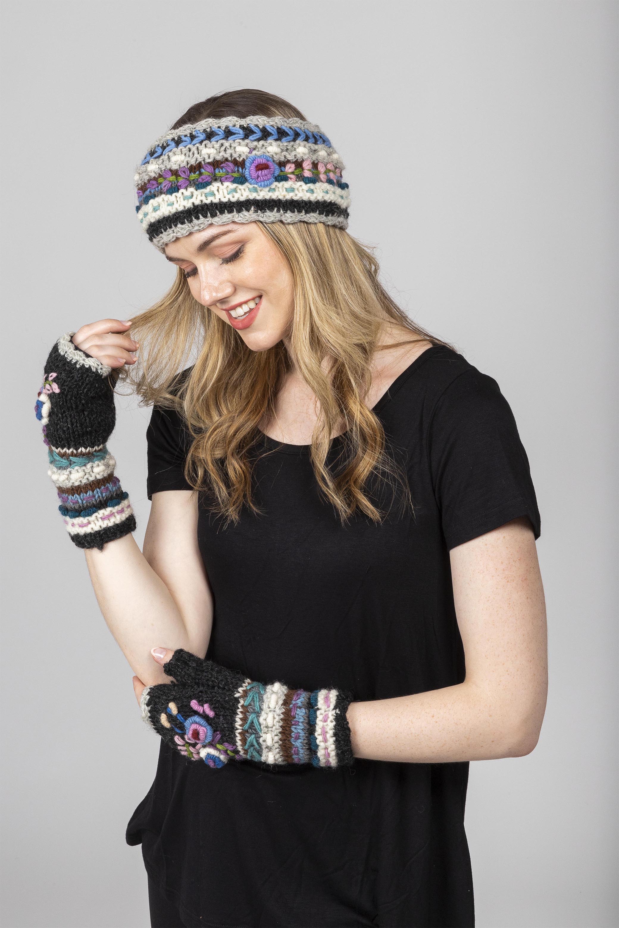 Lama Embroidery Headband.