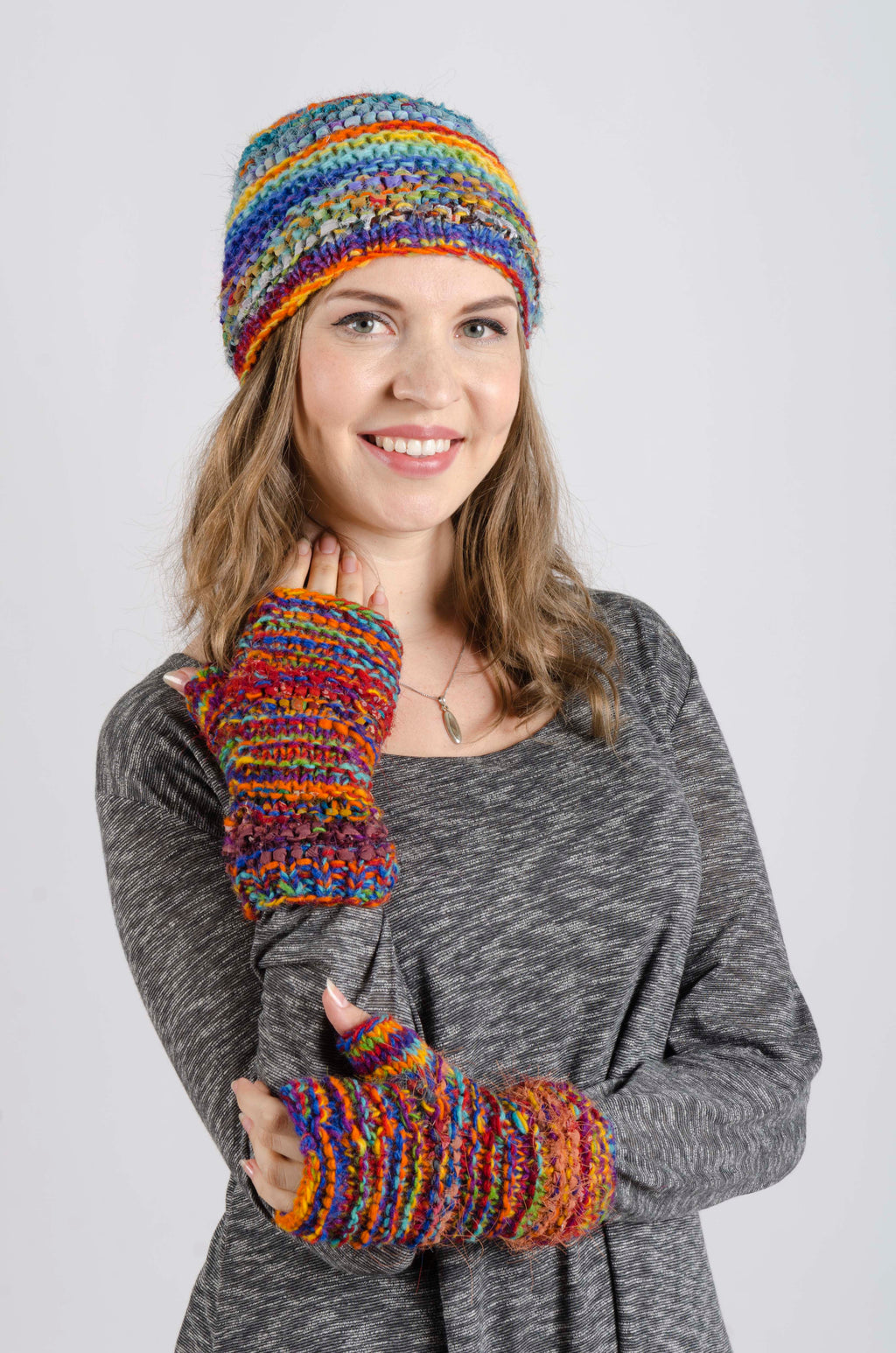 Recycled Silk/Wool Handwarmer.